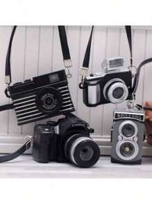 复古迷你数码相机娃娃屋相机 - 迷你相机模型 - 朋克风格珠宝/钥匙扣 - 非常适合娃娃屋装饰、礼物和迷你装饰 - 相机爱好者的理想收藏（无电池）