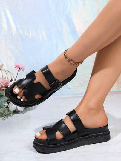 Summer New 2025 Fashion Versatile Sandals, Size 36-43 Plus Size Women Shoes, Non-Slip Durable Casual Slippers With Buckle