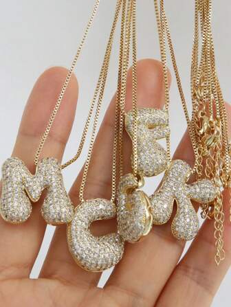 1 件女式可爱泡泡字母项链，不锈钢链配厚铜合金字母吊坠，精致 26 个字母饰品珠宝礼物