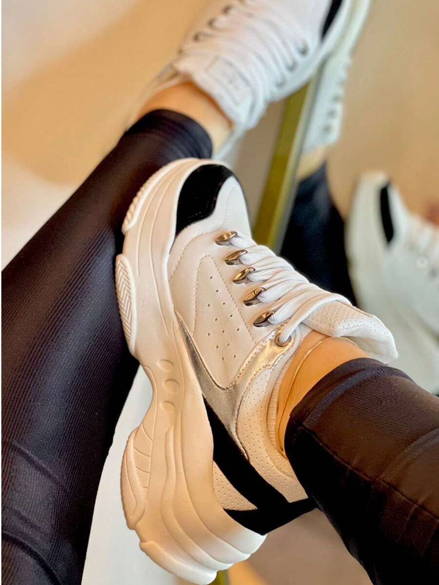Women's Chunky Sneakers Metallic - White/Black - View 1