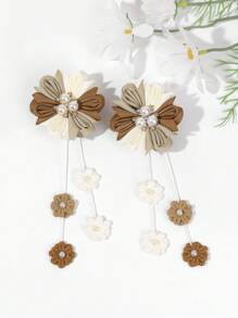 2 Stück Blumen Haarclips, weiße Haarspangen mit Blumenquasten, exquisite lässige Grosgrain Polyester Schleifenklammern, Haarspangen als Haaraccessoires für Mädchen