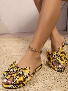 Women's New Fashion Flat Sandals Slippers, Leopard Print Bow Design, Versatile, Simple, Suitable For Holiday And Casual Wear, Comfortable And Elegant