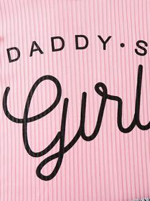 2 件女童荷叶边下摆字母印花上衣 + 不对称牛仔裙套装（含包）