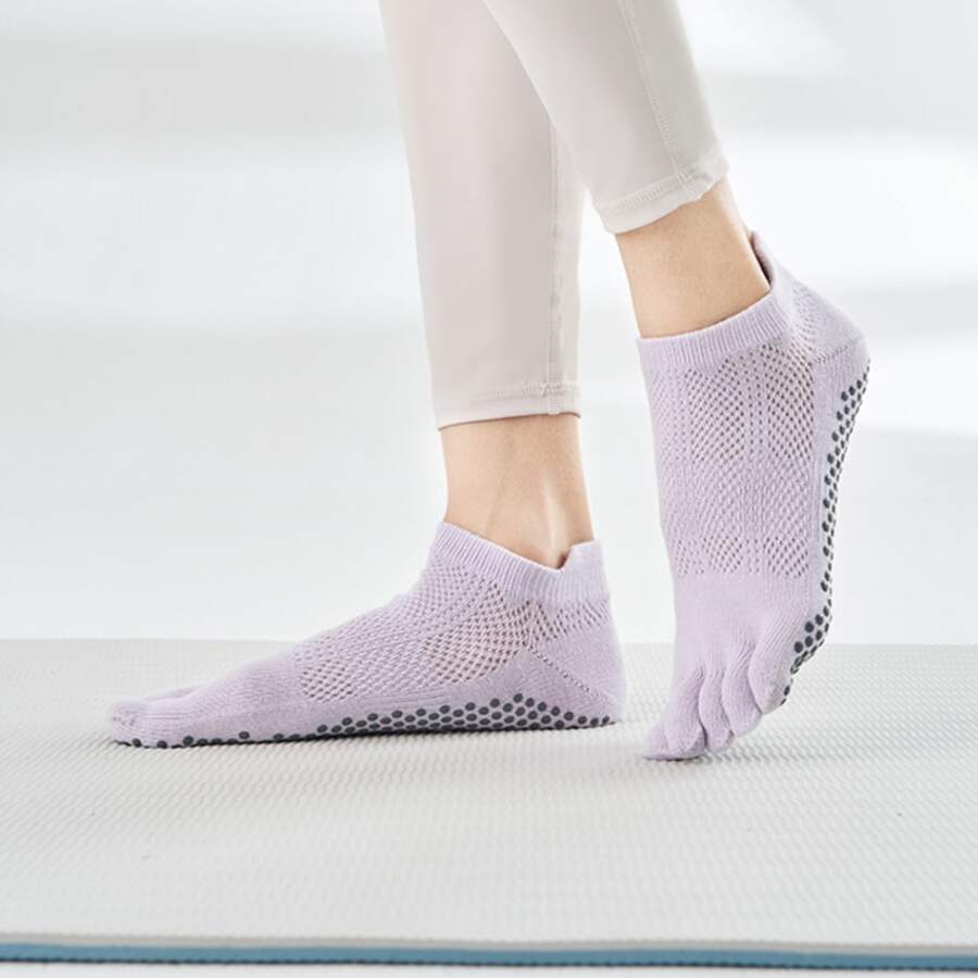1 Pair Women's Spring Yoga Non-Slip Specialized Five Finger Pilates Socks For Indoor Yoga Training - Multicolor - View 1