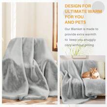 Couverture douillette, couverture en peluche moelleuse, couverture de canapé, couverture polaire, couverture de canapé en flanelle pour lit, canapé, chambre à coucher, bureau, couverture épaisse et chaude, super douce pour jeté de canapé. - Gris pâle - Voir 6