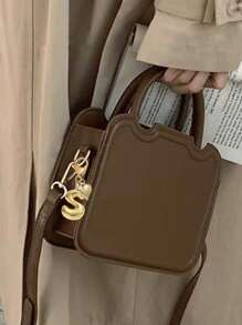 Bubble Letter Cute Necklace Pendant, Bag Charm - Lucky Crystal Pendant With Golden Heart Pendant, Letter A-Z, Shiny Alloy Bag Backpack Keychain - Perfect Gift For Birthday And Special Occasions, Keychain Bag Backpack Car Charm, Gift For Women And Girls, Wallet And Handbag Accessories. Small Gift For Women On Birthday, Valentine's Day, Mother's Day. - Gold - View 4