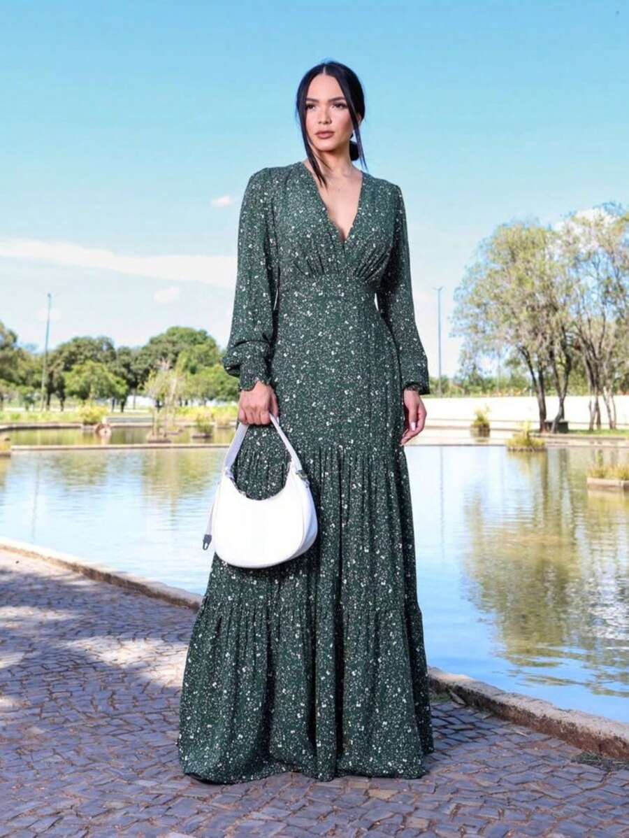 Elegant Printed Boho Chic Long Dress - Green - View 1