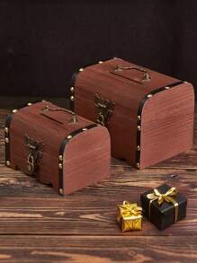 1 pièce Boîte à monnaie en bois vintage - avec cadenas d'amour, accents de laiton et poignée de transport, meilleurs cadeaux d'anniversaire, bocal à trésor de pirate médiéval, cadeaux de fête des pères, boîte de rangement, décoration d'intérieur, cadeau pour la famille, accessoires de mariage, décoration de chambre, articles de décoration de chambre, épargne d'argent, rangement de pièces de monnaie, rangement d'argent, rangement de bijoux, cadeau pour la famille, tirelire en bois, vintage, médiéval, thème de pirate, rustique, classique, élégant, cadeaux de remise des diplômes