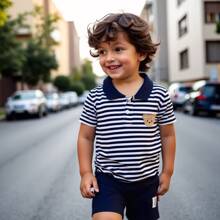 2 件套 幼儿男童时尚小熊贴片条纹领上衣和纯色短裤 夏季休闲户外套装