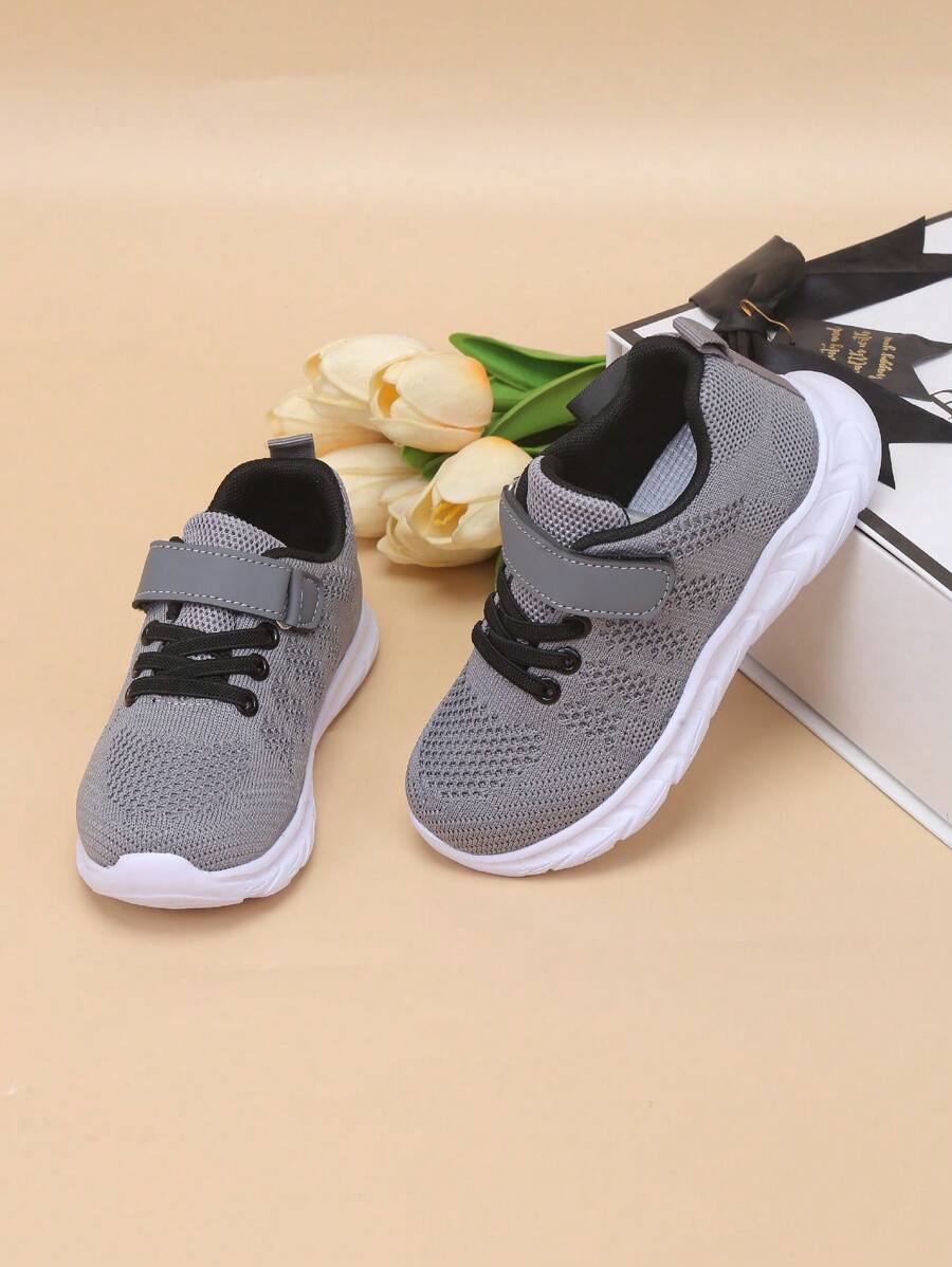 Boys' Fashionable New Student Sports Anti-Slip Breathable Casual Shoes, Summer - Grey - View 1