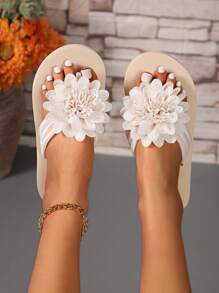 Flower Design Flip Flops For Women, Soft Outdoor Beach Lightweight Comfortable Summer Holiday Seaside Bohemian Slippers
