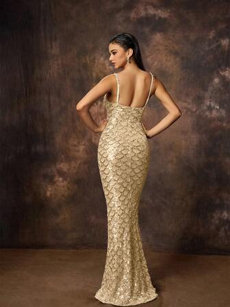 全新奢华亮片拼接细肩带无袖女式晚礼服、正式礼服、派对礼服、长袍，适合婚礼宾客