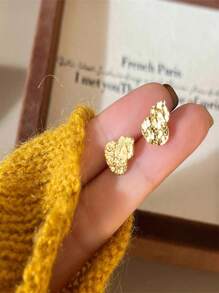 1 Pair Vintage Cracked Ice Golden Gourd Shaped Earrings