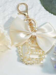 1 件白色蝴蝶结字母钥匙扣，妈妈礼物，女士包包吊坠饰品，DIY 背包装饰珍珠配件汽车配件包包饰品学校珍珠 - 白色 - 查看 17