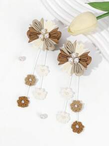 2 Stück Blumen Haarclips, weiße Haarspangen mit Blumenquasten, exquisite lässige Grosgrain Polyester Schleifenklammern, Haarspangen als Haaraccessoires für Mädchen