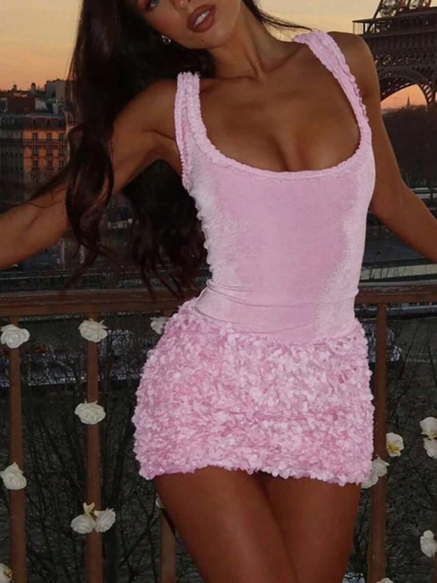 Sleeveless U-Neck Backless Frill Trim Body-Con Short Dress - Pink - View 1