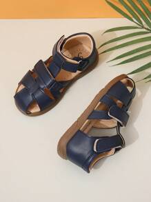 1 par platta sandaler för barn, nya sommarpojkar sandaler med stängd tå med krok och ögla, ihåliga strandskor för småbarn med mjuk botten - Blå - Visa 2