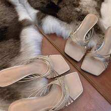 Sandalias de verano para mujer con tacón alto y tiras cruzadas y cabeza cuadrada francesa, estilo stiletto con temperamento y punta abierta, sandalias romanas para mujer, ropa de exterior