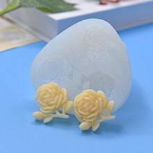1pc 3-Flower Resin Liquid Silicone Mold - White - View 3