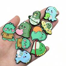 12 件卡通恐龙鞋饰可爱婴儿恐龙龙系列鞋饰适用于木屐、凉鞋和沙滩包 DIY 配饰适合男孩和女孩 - 綠色 - 查看 5