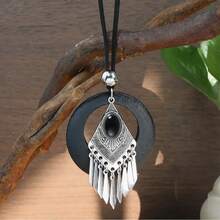 A Vintage Royal Style Jewelry Set For Women, 3 Pieces Set In Zinc Alloy With Imitation Black Turquoise Inset, Sequined Tassel Earrings, Double Pendant Necklace Combination, Stylish And Simple Everyday And Gift Accessories