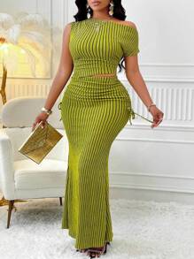 Women's Plus Size Asymmetrical Shoulder Pleated Top With Asymmetrical Hem And Mermaid Style Skirt Suit