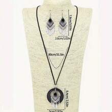 A Vintage Royal Style Jewelry Set For Women, 3 Pieces Set In Zinc Alloy With Imitation Black Turquoise Inset, Sequined Tassel Earrings, Double Pendant Necklace Combination, Stylish And Simple Everyday And Gift Accessories