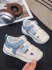 Summer New Breathable Hollow Out Beach Sandals, Comfortable, Lightweight & Anti-Slip, Suitable For Boys And Girls - Baby Blue - View 4