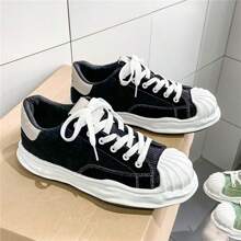 Men's Casual Versatile Comfortable Flat Skateboarding Shoes, Everyday Wear - Black and White - View 3