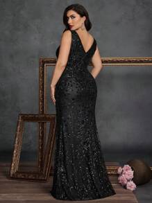 Plus Size Elegant High-Quality Stretch Sequin Fitted Formal Mermaid Dress, V-Neck, Side Slit, Gorgeous Luxury Backless Design, Suitable For Cocktail Parties, Weddings, Prom, Mother Of The Bride Dresses, Spring/Summer, Party Dress, Gown, For Evening, Wedding Guest