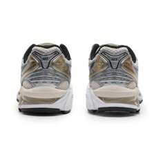 Asics 2025 GEL-KAYANO 14 轻便透气休闲运动鞋 1203A537-200，男女通用 - 白樺/銀色 - 查看 5