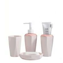 时尚简约几何浴室洗漱用品套装 - 多功能设计，包含牙刷杯、香皂盒、洗手液瓶、牙膏架等多功能家居收纳和装饰用品，适合居家和酒店使用。材质实用性极佳，现代简约风格彰显品味。是打造个性化浴室的必备单品。组合设计让生活更井然有序。是家居升级的最佳选择！ 夏季家居浴室装饰