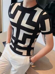 Maglietta da uomo a girocollo a maniche corte in maglia - motivo geometrico nero e bianco. Tessuto morbido per comfort. Ideale per l'abbigliamento casual estivo, le uscite quotidiane e i look alla moda.