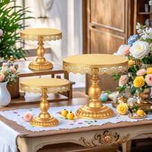 1pcsRound Golden Cake Stand, Elegant Lace Decorated Dessert Tray, Suitable For Weddings, Birthdays, Parties, Celebrations, Cake Display Stands