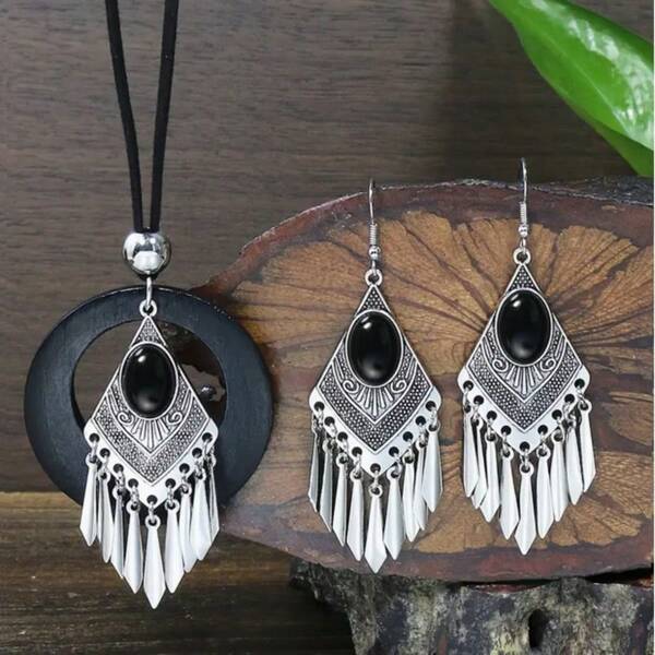 A Vintage Royal Style Jewelry Set For Women, 3 Pieces Set In Zinc Alloy With Imitation Black Turquoise Inset, Sequined Tassel Earrings, Double Pendant Necklace Combination, Stylish And Simple Everyday And Gift Accessories