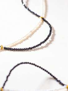 [VE] 1pc High-Quality S925 Silver Natural Black Beryl & Cultured Pearl Necklace, The Smooth Luster Of Natural Freshwater Pearl Beads Complements The Mysterious Depth Of Black Beryl, Displaying Elegant And Powerful Harmony. Pearl Represents Purity And Nobility, While Black Beryl Symbolizes Protection And Courage. Random Jewelry Color - Necklace - View 4