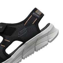 Skechers صنادل رياضية كاجوال للرجال، خفيفة الوزن وراحة الارتداء, صنادل / أحذية مريحة 237286-BLK