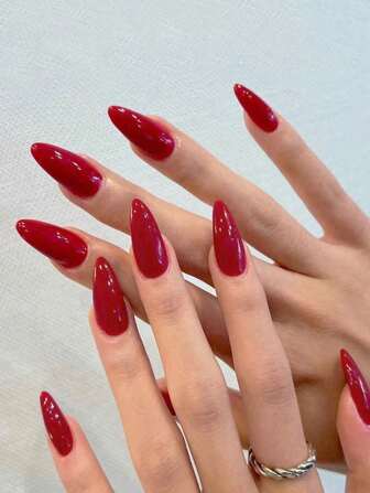 Élevez votre style avec un ensemble de 24 fausses ongles rouges en amande longs, design de longueur moyenne parfaitement ajusté, pour port quotidien au travail pour femmes et filles, fournitures pour les ongles