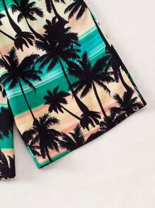Conjunto de chaleco y pantalones cortos de niños pequeños con estampado de árbol de coco y dibujos animados, traje casual de poliéster adecuado para exteriores, verano