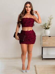 Set di 2 pezzi composto da top a bretelle senza maniche con fiori 3D + minigonna, adatto per l estate 2025, abbigliamento da strada sexy, outfit per vacanze in spiaggia