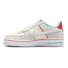 Nike Air Force 1 LV8 2 BG para niños grandes en color Ivory Pálido/Blanco-Rojo Picante (FQ8350 110) - Blanco - Ver 3