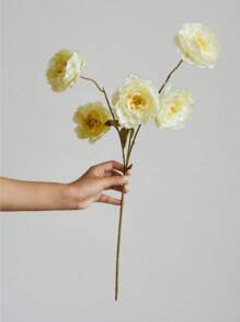 1/3/8 pièces Fleurs artificielles, lotus en soie à 5 têtes, fausse pivoine à tige longue, convient pour le mariage, la cérémonie, la décoration, l'aménagement floral DIY, la décoration intérieure du salon, de la chambre à coucher, de la salle à manger, pivoine artificielle réaliste pour le bureau, le jardin, la fête, la décoration de boutique, la décoration de fête, de vacances - sans contenant, en matière plastique, pour poser sur une table, bouquet de mariée vert intemporel, centre de table romantique, centre de table de table