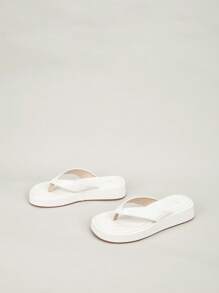 Pure White Soft Non-Slip Quality Leather Flip Flops, Fashionable New Thick Sole Slippers, Comfortable And Versatile For Indoor And Outdoor Wear, Suitable For All Seasons, Wedge Heels