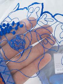 Navy Blue Semi-Sheer Embroidered Plus Size Women Lingerie Set - Royal Blue - View 6