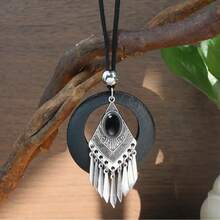 A Vintage Royal Style Jewelry Set For Women, 3 Pieces Set In Zinc Alloy With Imitation Black Turquoise Inset, Sequined Tassel Earrings, Double Pendant Necklace Combination, Stylish And Simple Everyday And Gift Accessories