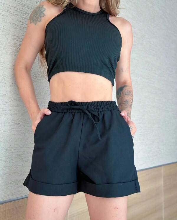 Short Feminino de Linho com elástico e bolso