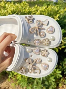 18pcs Pearl Bowknot & Golden Crown Shoe Decorative Accessories For Slippers, Sandals, Garden Shoes DIY