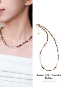 VE 1 pièce Collier en argent sterling S925 avec émeraude naturelle, présentant une émeraude, des nœuds en cristal de roche et bambou & perle. Riches couleurs et design innovant. L'émeraude symbolise la richesse et la bonne fortune, le cristal de roche représente la pureté et l'énergie positive, la perle implique la noblesse et l'intégralité. Couleur du bijou distribuée au hasard