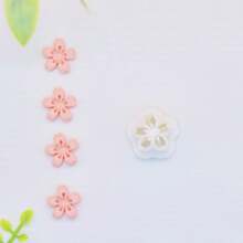 6pcs/Set Flower Shaped Polymer Clay Mold Pendant Jewelry DIY Craft Tools - White - View 6