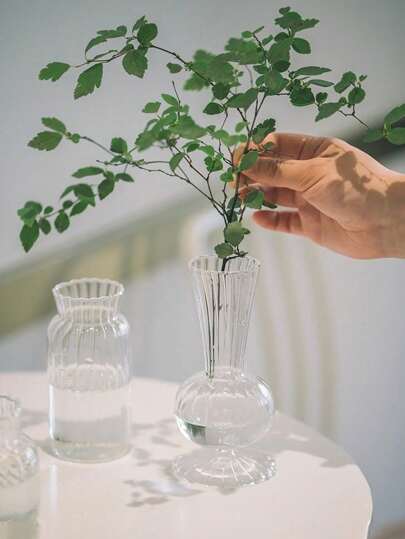 1pc Gestreepte Glass Vase, Minimalist Transparent Mini Vase Flower Bud Home Tabletop Bloemen Arrangement ation Room view 7